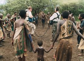 Alan Duxbury cameracrew Hadza Dance